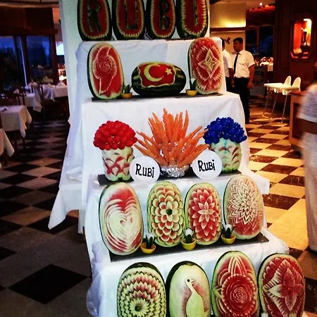 ホテル Rubi アブサルア