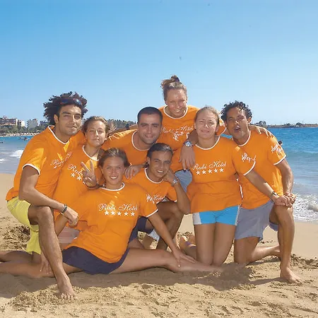 ホテル Rubi アブサルア