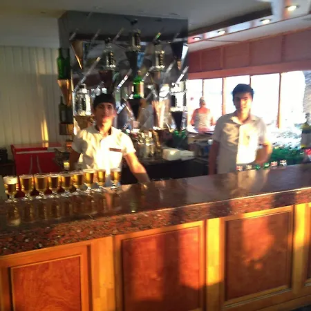 Rubi アブサルア