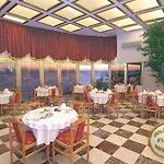 루비 호텔 아브살라르