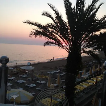 Rubi Hotel