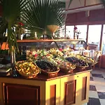Rubi Hotel